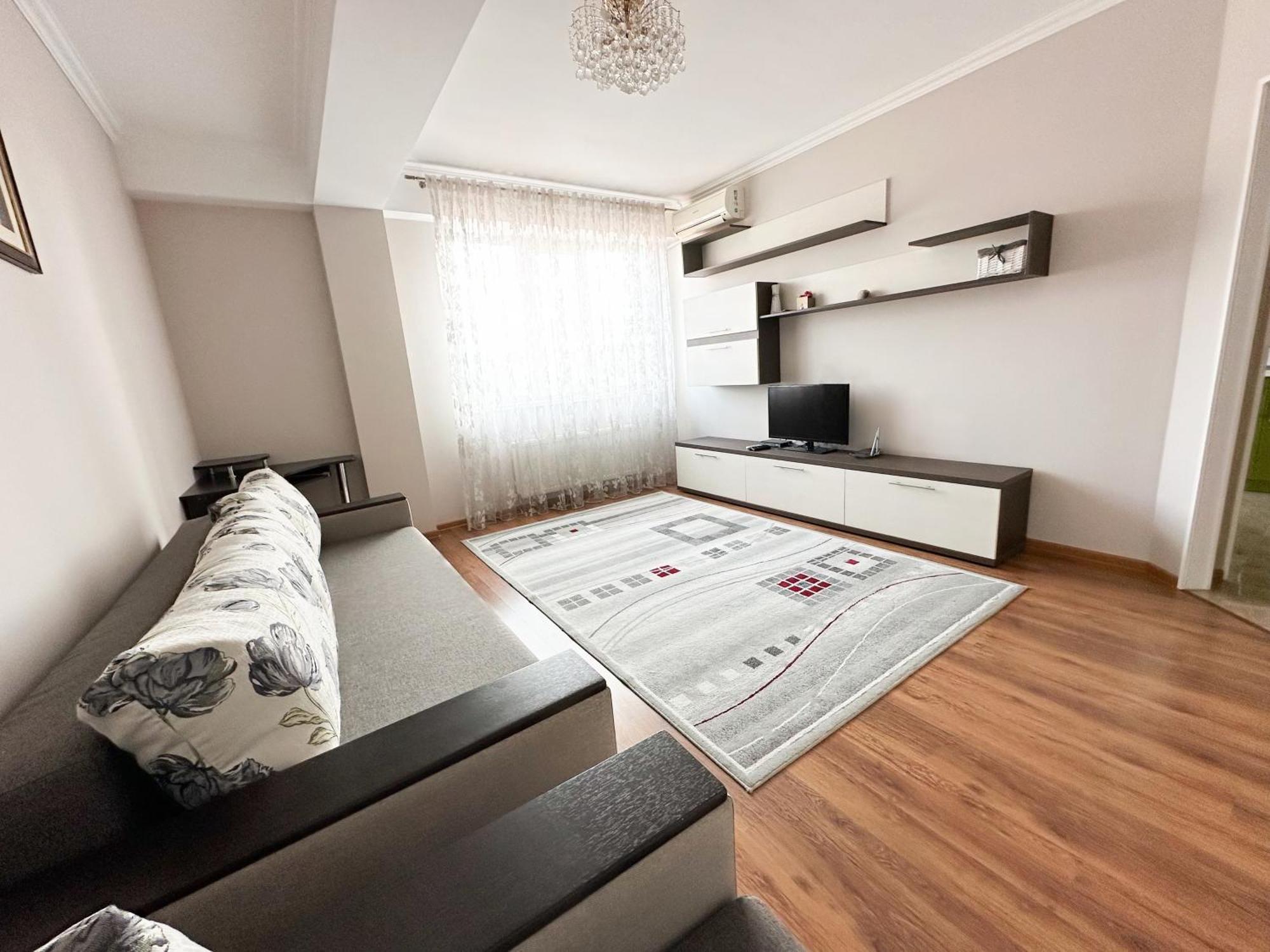 Bright & Quiet 2Room Apartment In City Center Chisinau Exterior photo